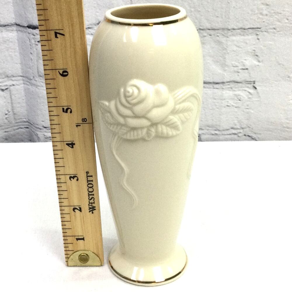 Vintage Lennox Collections Rose Blossom 24 Karat Gold Trim Cream 7" Vase - Picture 9 of 10